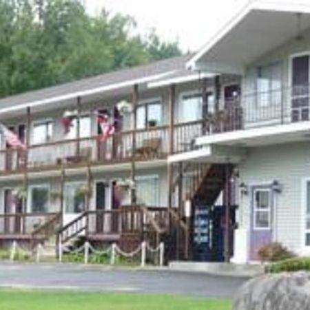 Legacy Inn & Suites Of Lake George Bagian luar foto